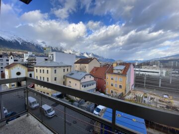 Anleger aufgepasst: sanierungsbedürftige Garconniere mit Parkmöglichkeit zu verkaufen!, 6020 Innsbruck, Wohnung