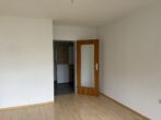 Leistbares Eigenheim - Gering sanierungsbedürfte Großgarconniere mit Loggia in Telfs - Bild